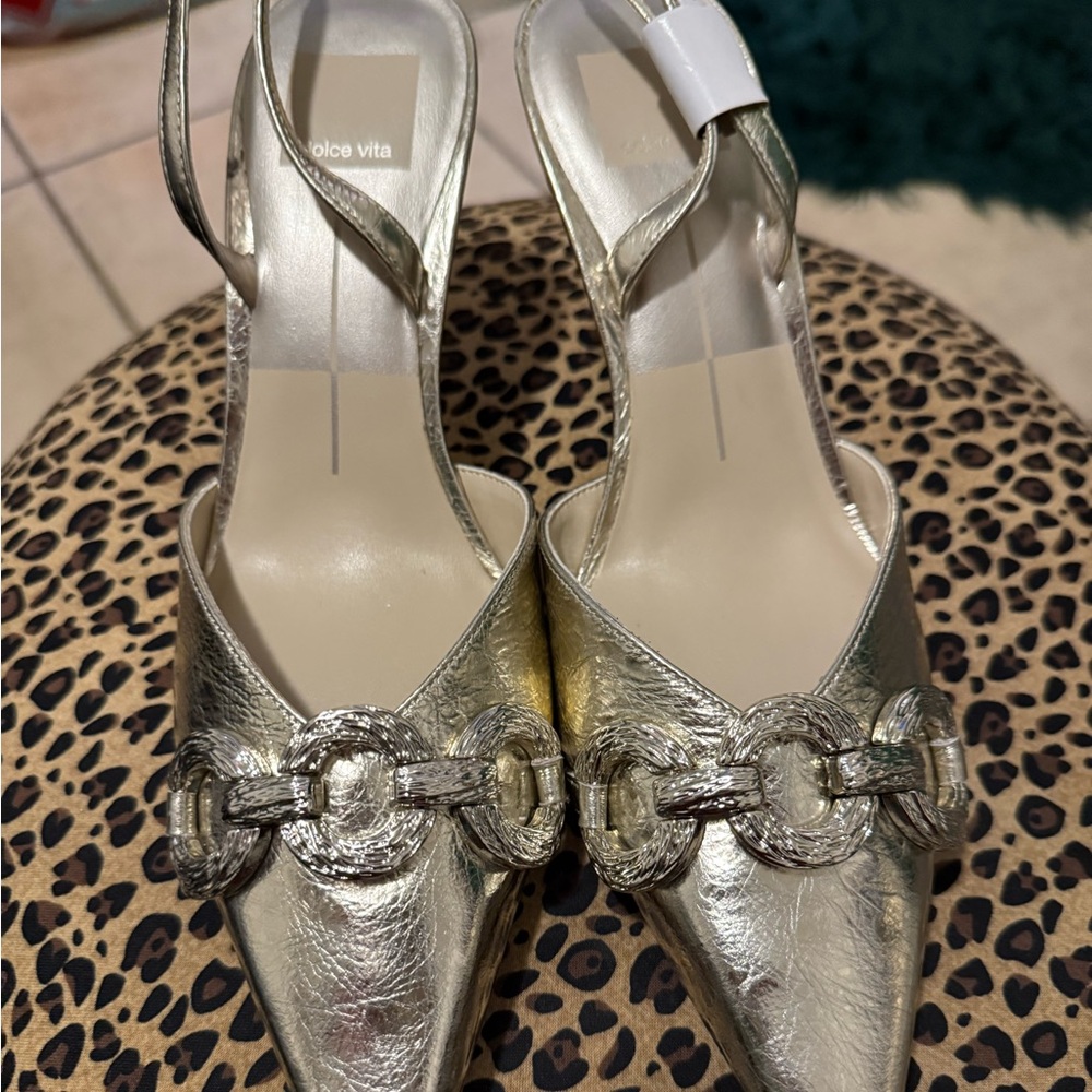 Dolce Vita Tan Heels with Sleek Pointed Toe